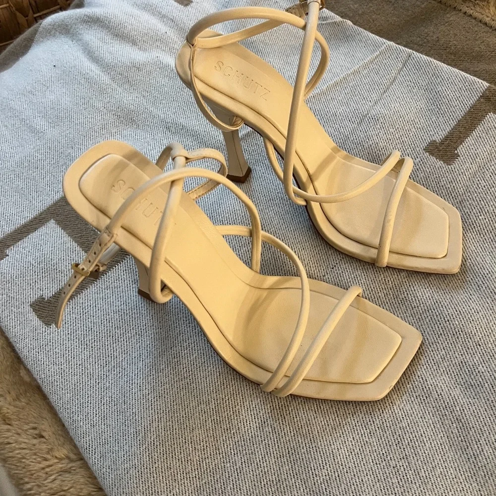 Schutz Women's Cream Strappy Sandals - Picture 4 of 4